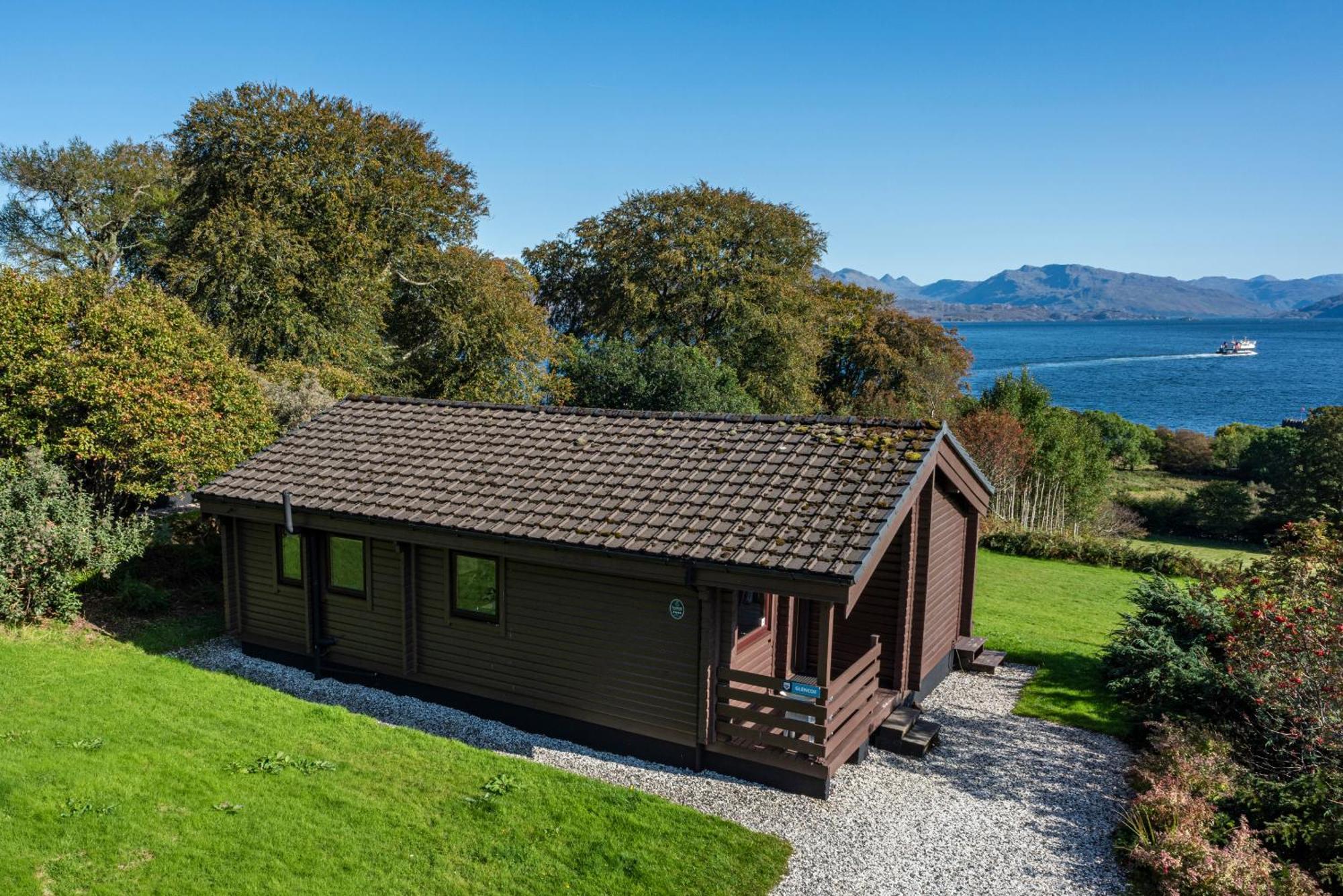 Armadale Castle Lodges Ardvasar  Exterior foto